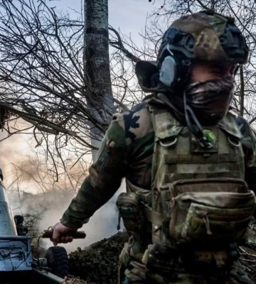 Росія втратила за добу 12 танків, 31 БПЛА та 71 одиницю автомобільної техніки