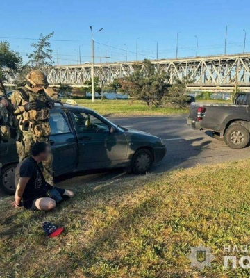 У Дніпрі затримали чоловіка, який вчинив стрілянину в гаражі і поранив людей