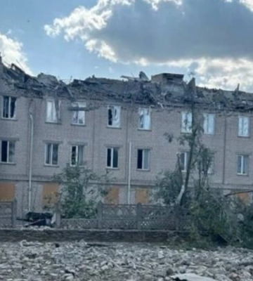 У Бериславі на Херсонщині РФ дронами знищила вантажівку з питною водою для мешканців