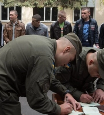 У Дніпрі судили містянина, який знімав для соцмереж роботу ТЦК