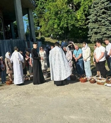 У церкві Луцька, яка загорілась напередодні Великодня, святили паски 