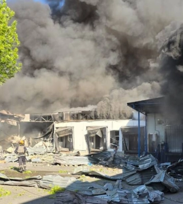 У Харкові – приліт на підприємство: там велика пожежа
