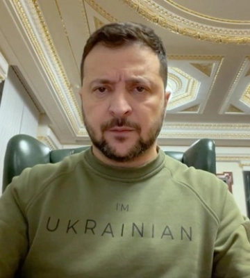 Зеленський закликав українців до обережності