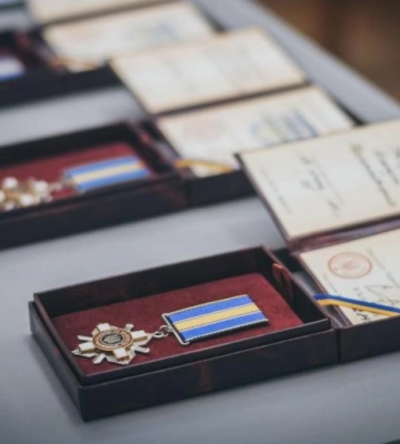 На Рівненщині родини загиблих нацгвардійців отримали ордени «За мужність»