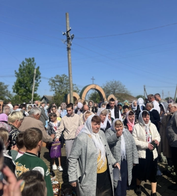 На Волині зіткнулися два авто та трактор, загинула людина. Відео