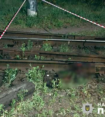 На Полтавщині потяг травмував чоловіка: постраждалий у тяжкому стані госпіталізований до лікарні