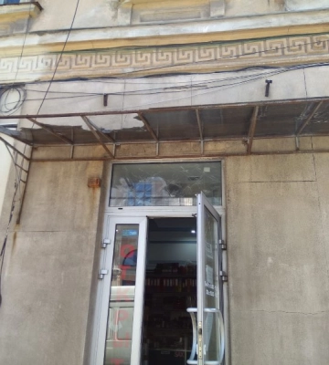 В Одесі демонтують зовнішню рекламу, розміщену з порушеннями