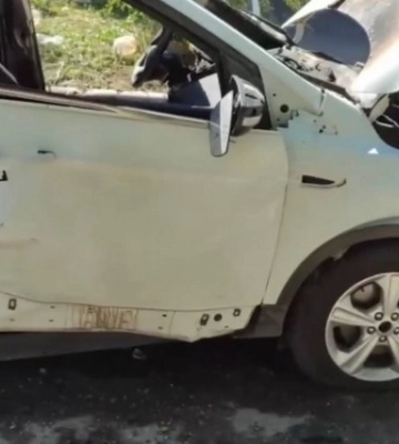 В Бердянську в автомобілі підірвали колаборанта 
