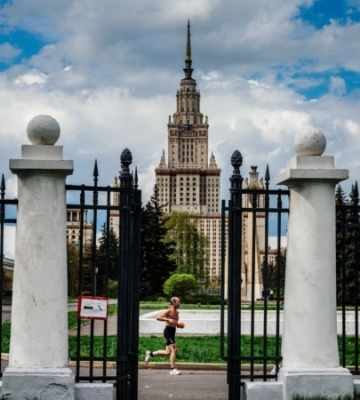 В Москве арестовали студента МГУ из Одессы после постов в поддержку Украины