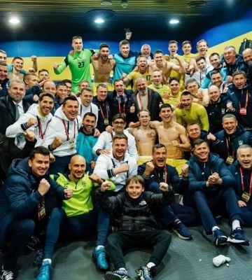 С днем рождения, украинский футбол!