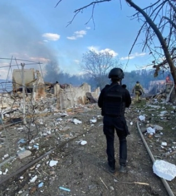 На Харківщині на Великдень від ударів РФ загинула жінка, є поранені