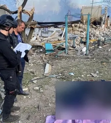 Авіабомба вагою в півтори тони знесла цілу вулицю у селі на Харківщині