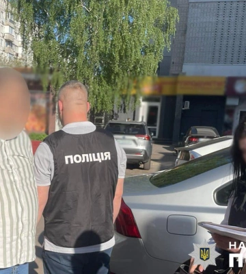 «Білий квиток» для військовозобов’язаного: у Житомирі поліція викрила лікаря ВЛК