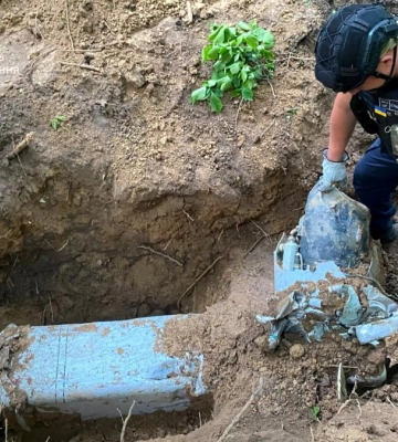 У Києві знайшли бойову частину новітньої російської ракети Х-69. Подробиці і фото