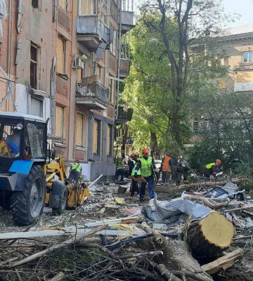 В Харькове прилетом разрушен дом ректора ХНУ имени Каразина (фото, видео)