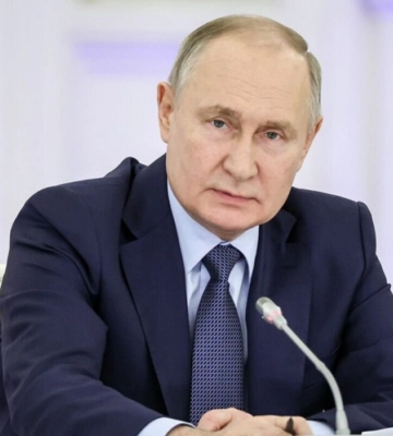 Україна не визнає путіна легітимним президентом рф, а ГУР знищило у Криму ворожий катер. Головне за день