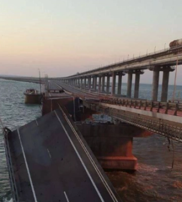 Росія не ризикує пускати військові ешелони через Кримський міст - ЗМІ