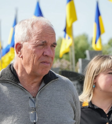 У Черкаси приїхав лікар-волонтер із Флориди