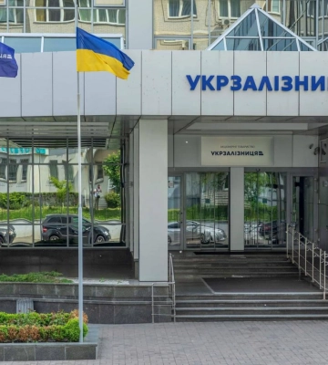 На железнодорожном вокзале Киева открыли пункт рекрутинга в армию