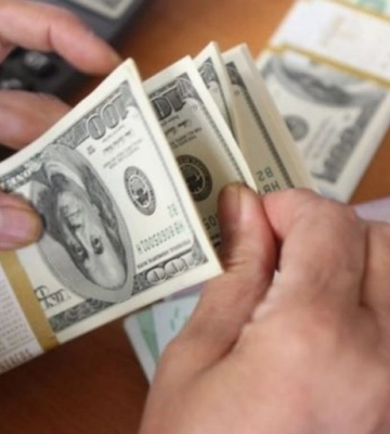 Курс валют НБУ. Долар та євро тримають позиції