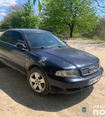 На Львівщині водій заднім ходом сильно травмував юнака