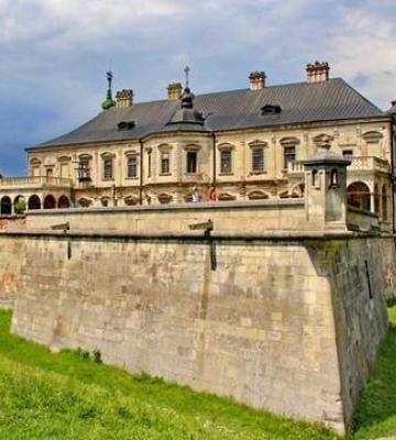 Де погуляти у Львівській області: перелік найцікавіших місць