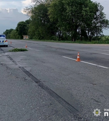 Внаслідок аварії в Одеському районі постраждали двоє людей