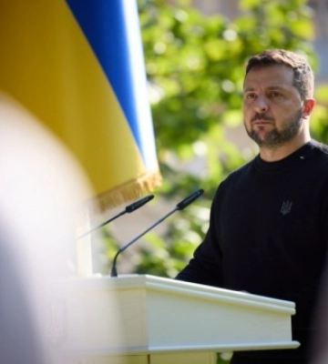 Зеленський вручив нагороди військовим у День пам’яті та перемоги над нацизмом