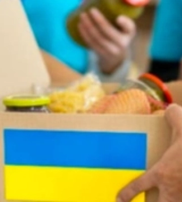Переселенці з Каховської громади, які перебувають у Києві та області, можуть отримати гуманітарну допомогу