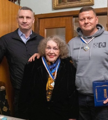 Ліна Костенко та Валерій Залужний можуть отримати звання «Почесного громадянина Києва»