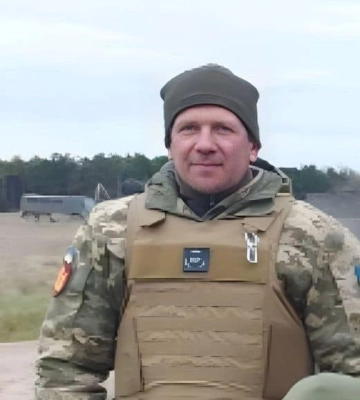 Загинув від осколкового поранення: дружині Героя з Луцького району вручили його посмертну нагороду