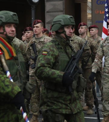 Росія погрожує Франції вдарити по її військах, якщо їх відправлять в Україну