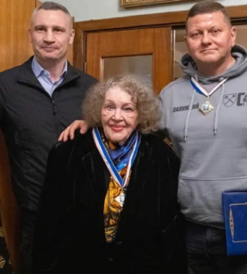 Валерій Залужний та Ліна Костенко отримали звання почесних громадян Києва