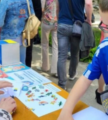 Львівські школярі у День міста зібрали для військових майже 2 млн грн