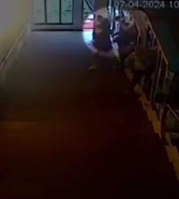 Появилось видео с убийством подростка на фуникулере
