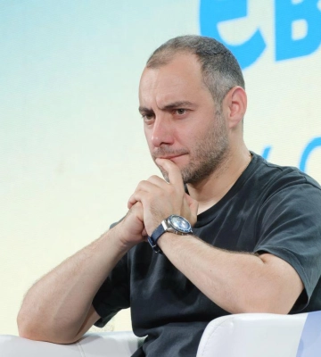 Кто такой Александр Кубраков и почему его увольняют с должности министра Кто такой Александр Кубраков и почему его увольняют с должности министра