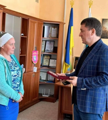 На Рівненщині родичам загиблого воїна вручили його орден &quot;За мужність&quot;