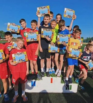 Криворожские спортсмены завоевали призовые места на чемпионате области по эстафетному бегу