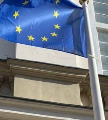 До Дня Європи  у центрі Львова підняли прапор ЄС