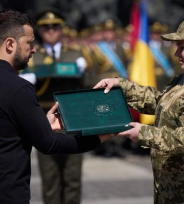 Бойова медикиня з Волині отримала відзнаку від Президента України