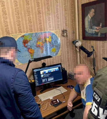 У Харкові затримали «блогера», який розповсюджував роспропаганду та вихваляв комуністичний режим срср