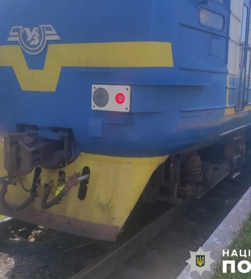 На залізничних коліях в Олевську 85-річний чоловік потрапив під потяг