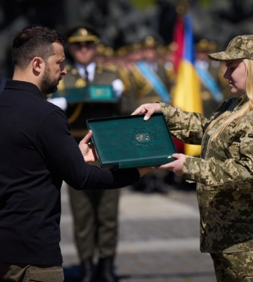 Бойова медикиня з Волині отримала відзнаку від Президента України