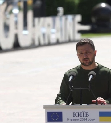 Зеленський пояснив, коли Росію зупинять на Донбасі
