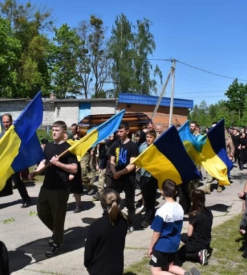 Загинув сам, але зберіг життя бойових побратимів: спогади про воїна з Волині Івана Мельника