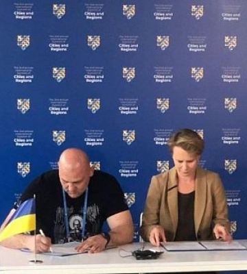Підтримка постраждалих від війни: Дніпропетровщина підписала меморандум з Чехією