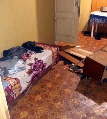 Двоє жителів Рівненського району побили і пограбували односельця