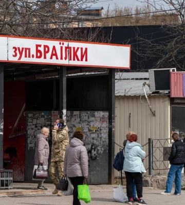 Однопартієць Мамая отримає майже мільйон гривень від міста за ремонт зупинок у Полтаві