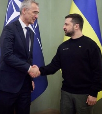 Генсек НАТО Столтенберг прибув до Києва з неанонсованим візитом. Фото і відео