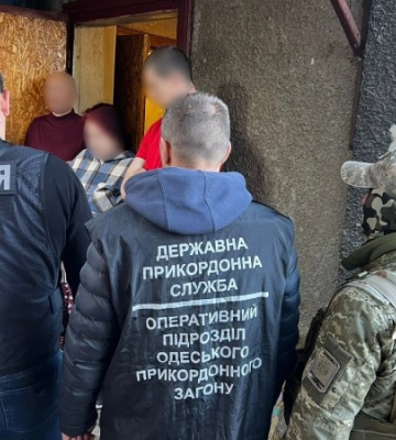 На Одещині правоохоронці ліквідували міжнародний канал торгівлі людьми